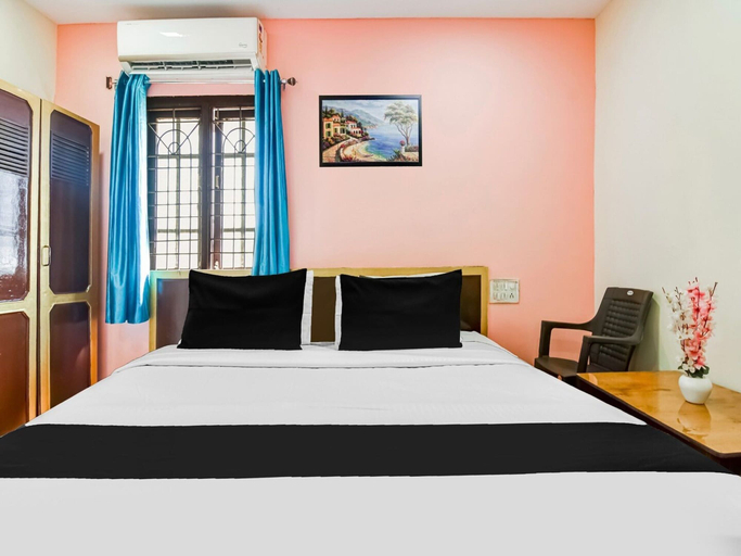 Room 5, Deluxeapex Homestay, Visakhapatnam