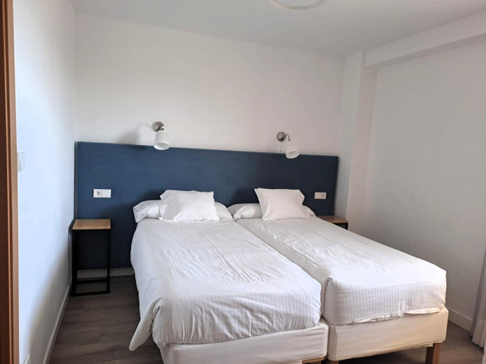 Bedroom 3, Apartamentos Buensol, Málaga