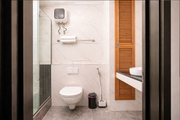 Bathroom 5, Swiss International The Vistana, Eti-Osa