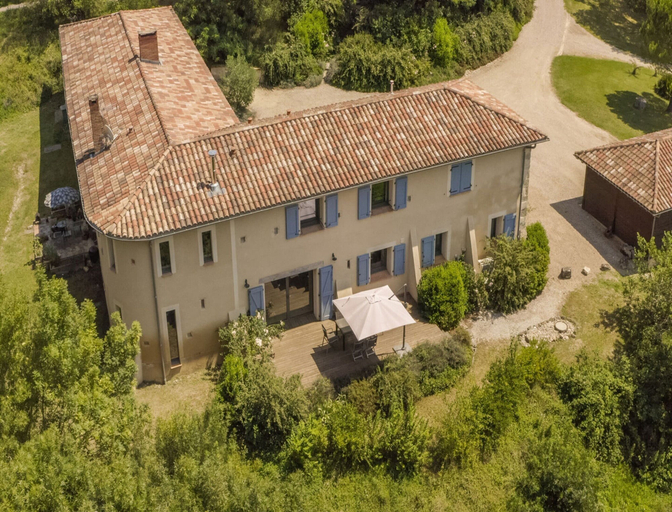 Exterior 3, 7-bedroom Tarn Villa With Spa, Tarn