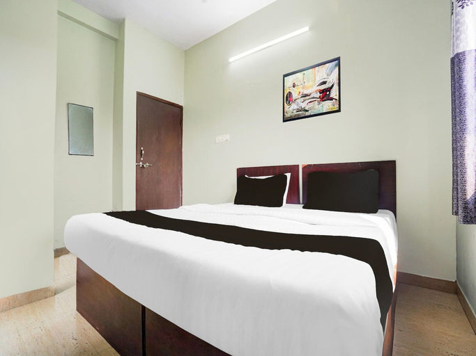 Room 5, Hotel O Rajendra Nagar Hingna Road, Nagpur