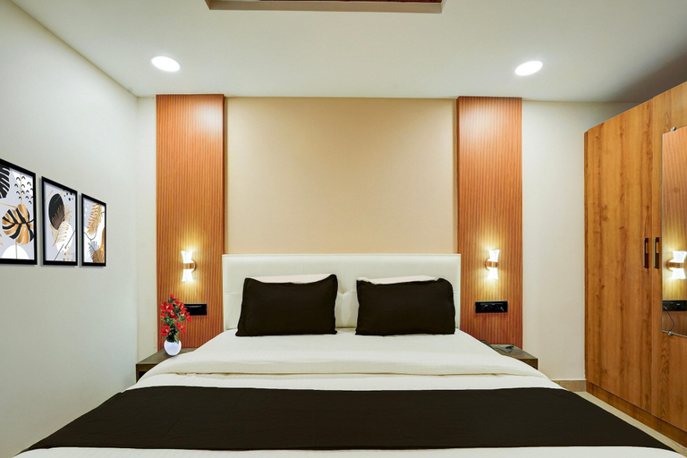 Room 5, Deluxe Onyx Hotel, Bangalore