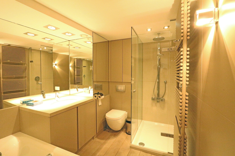 Bathroom 3, Duplex in Knokke With Stunning Sea Views, West-Vlaanderen
