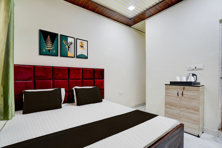 Room 3, Hotel O Ugat Canal Surat Royal Orbit, Surat