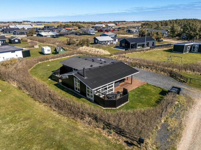 Primary image