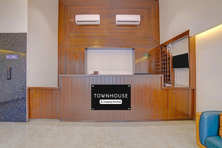 Reception 4, Townhouse Skyboat XLO Point, Nashik