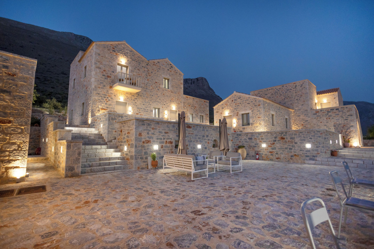 Exterior & Views 2, Armantanis Luxury Suites, Peloponnese