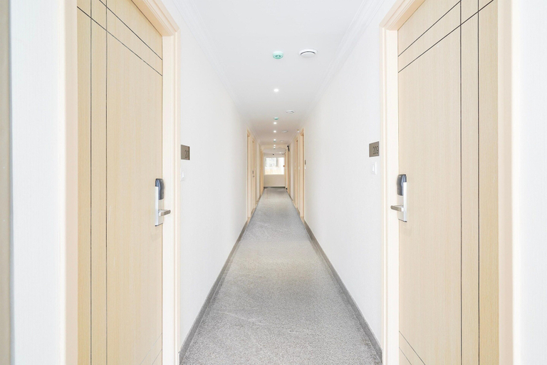 Interior 2, Suite Aecs Layout Brookfield, Bangalore