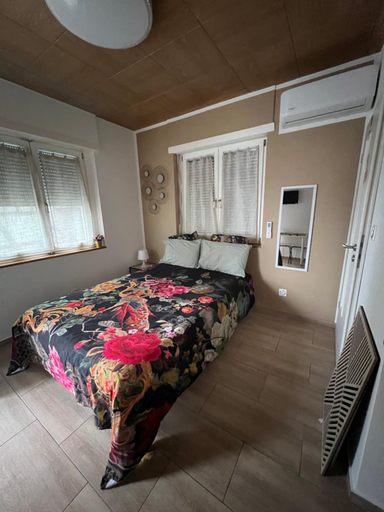Bedroom 3, Maison letiluca, Haut-Rhin