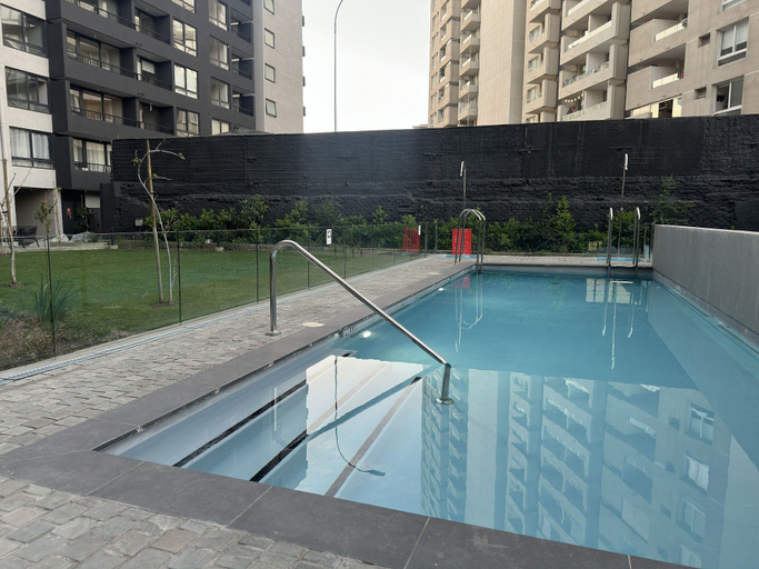Pool 4, Oceana Suites San Eugenio, Cordillera