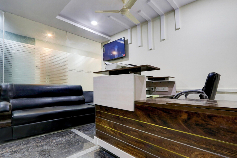 Others 4, Townhouse Nanak Ram Guda, Hyderabad