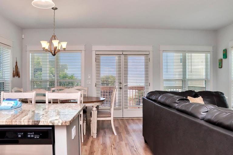 Interior 2, Sand Casas, Gulf