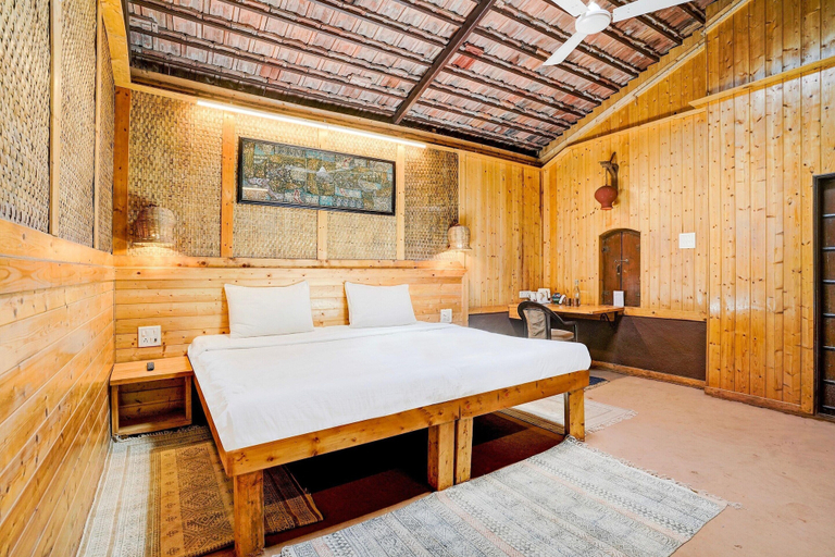 Room 3, Palette Palghar Irayos Resort, Palghar