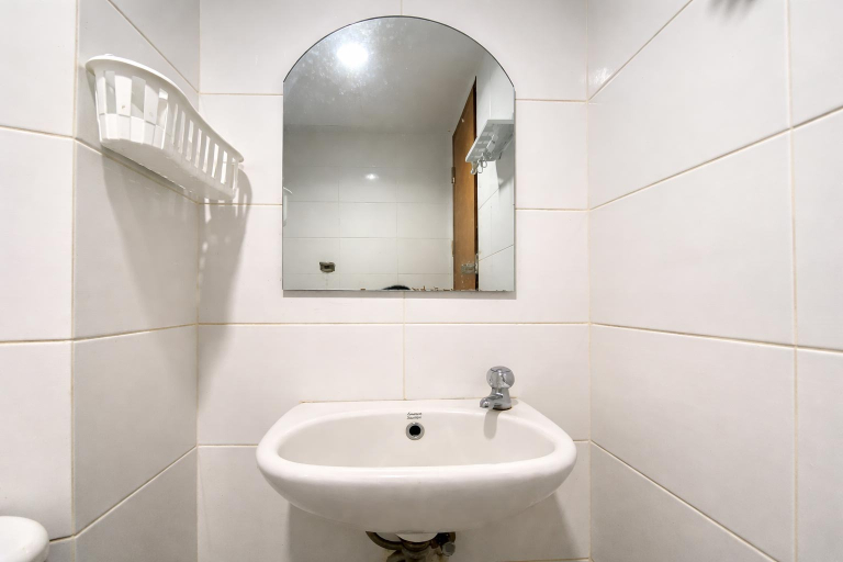 Bedroom 2, Good and Practical Studio Room at Apartment The Alton By Travelio, Semarang