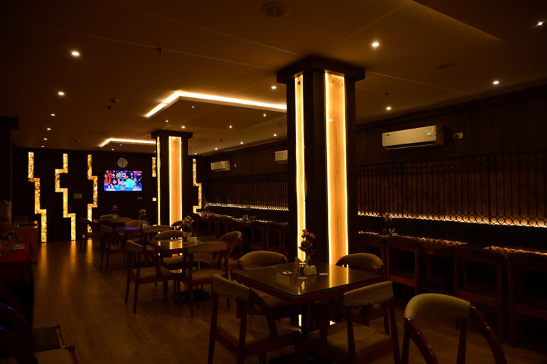 Food & Drinks 5, Hotel Micro Continental, Jharsuguda