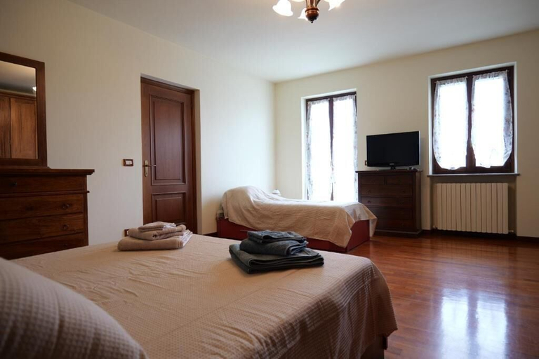 Room 2, B&b Ponte Pietra, Biella