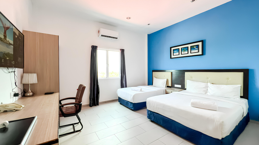 Bedroom 3, Royal Agate Beach Resort, Langkawi