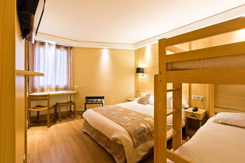 Others 2, ibis Styles Annecy Le Vieux, Haute-Savoie