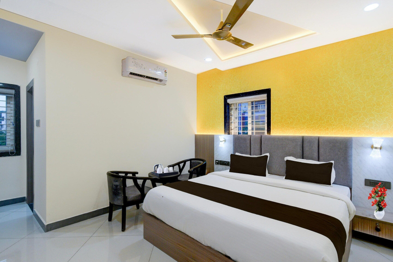 Room 3, Deluxekhajaguda Premium Suites, Hyderabad