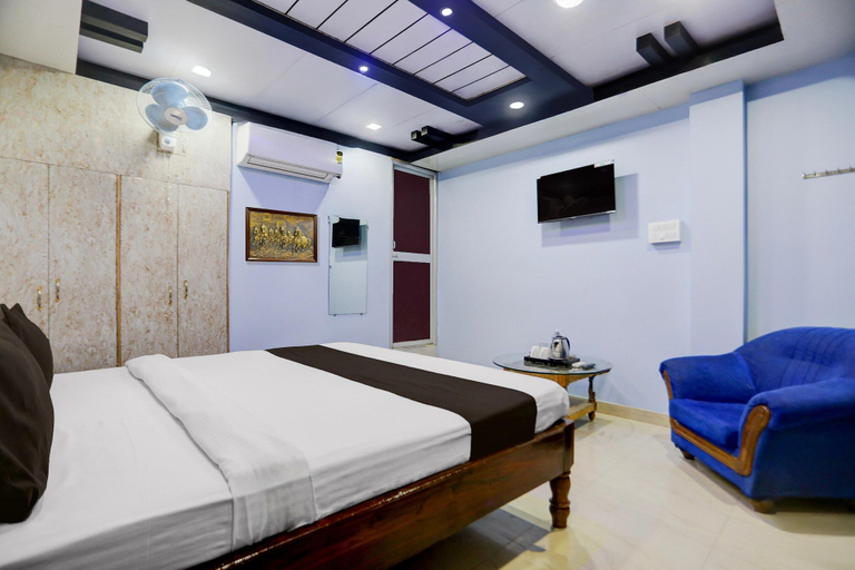 Room 4, Deluxe Hotel Home Town, Patna