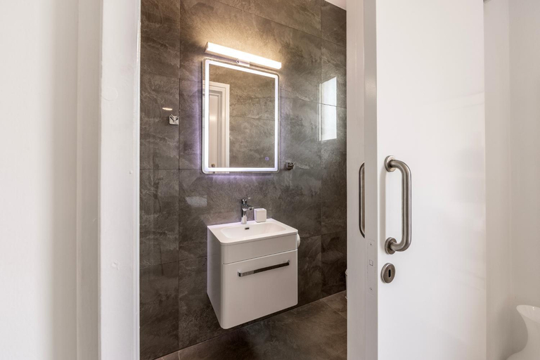 Bathroom 4, Villa Mesogeios 39