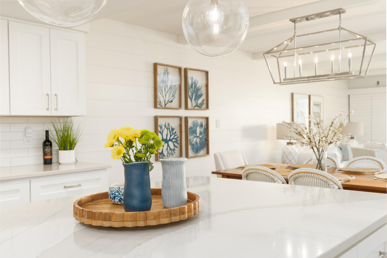 Dining 3, Sandpiper 409, Volusia