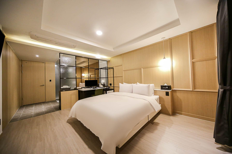 Bedroom 3, Ansan Hotel Wol, Ansan
