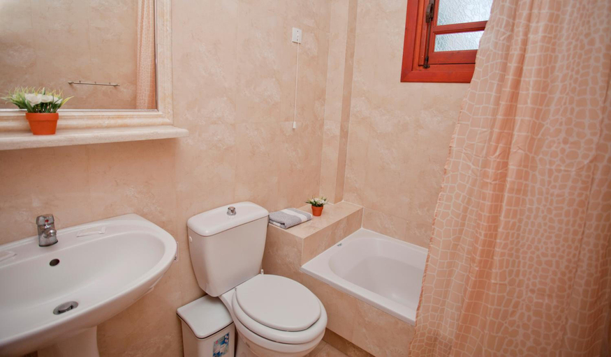 Bathroom, Golden Sun, South Aegean