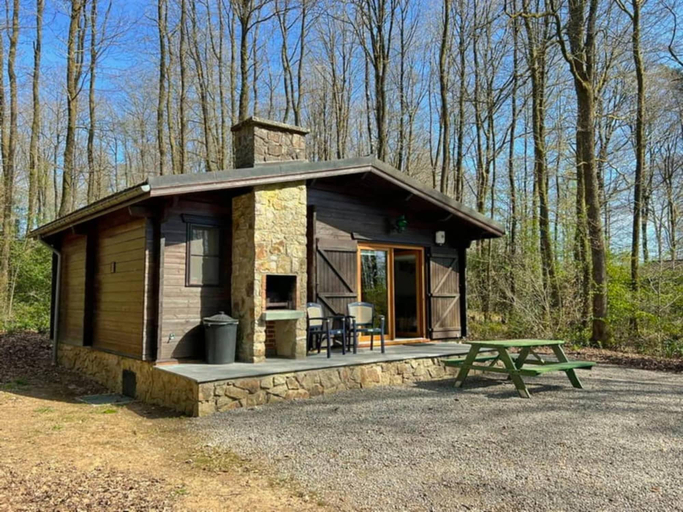 Primary image, Comfortable Chalet in Oignies for 6, Namur