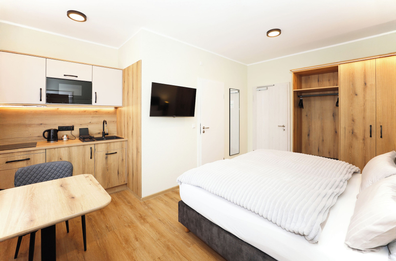 Bedroom 4, Hotel Erlebnis Wald, Erzgebirgskreis