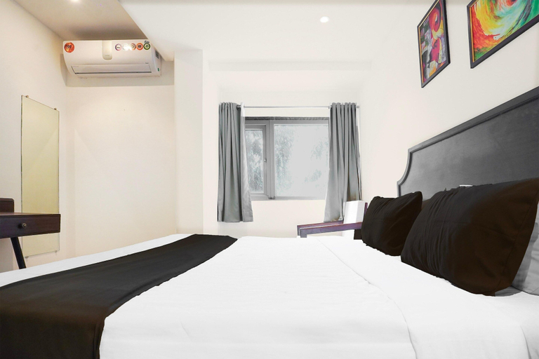 Room 5, Super Deluxe Octave Parkland Suites, Nagpur