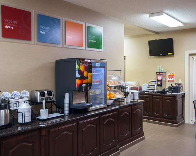 Food & Drinks 5, Comfort Inn & Suites Red Oak - Dallas Area, Ellis