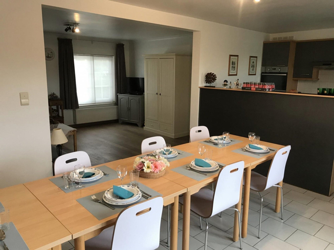 Dining 2, Countryside Stay With Terrace, Limburg