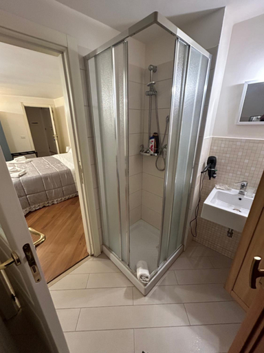 Bathroom, Atenea centro, Agrigento