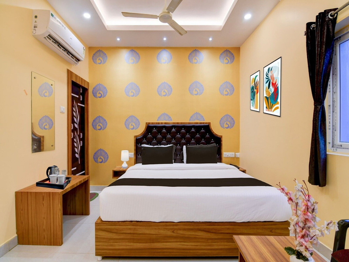 Room 5, Deluxe Dholpanda Near Puri Lighthouse, Puri