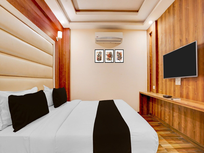 Room 4, Super Deluxe Room Gk Residency, Dehradun