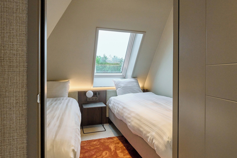 Room 2, Country Holiday Home for 6 Guests, Texel