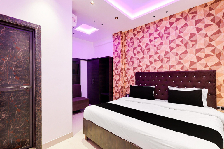 Room 4, Super Townhouse Oak Kanpur, Kanpur Nagar
