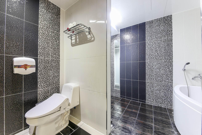 Bathroom 5, Suncheon Gentleman Self check-in Hotel, Suncheon