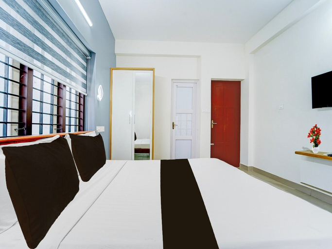 Room 5, Deluxe Grace Apartments, Thiruvananthapuram