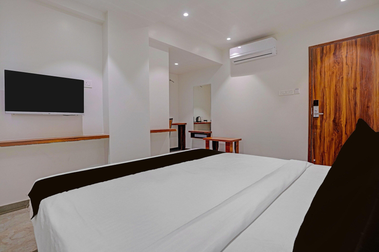 Room 3, Townhouse Skyboat XLO Point, Nashik