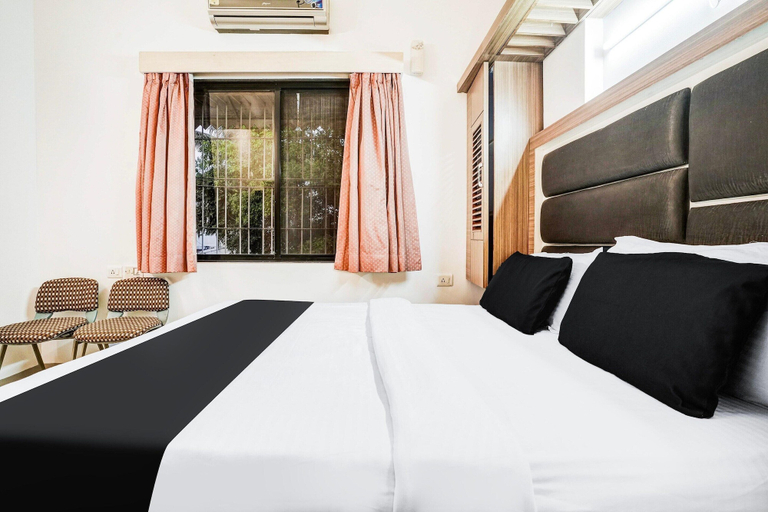 Room 5, Deluxe Hotel Shanti Inn, Nashik
