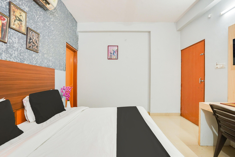 Room 3, Deluxe With Twin Bed Hotel Braj Haveli, Jaipur