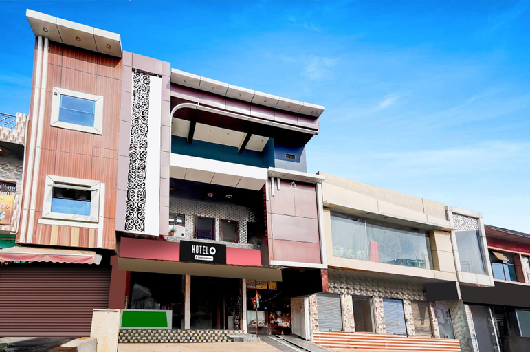 Exterior 2, Deluxe Super Hotel O Mahadev, Mathura