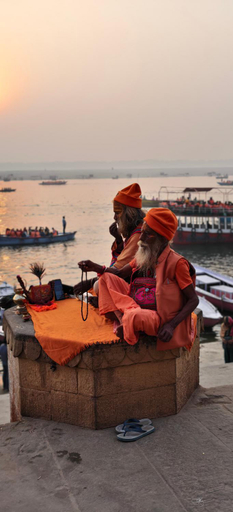 Others 4, Ganga putra inn, Chandauli