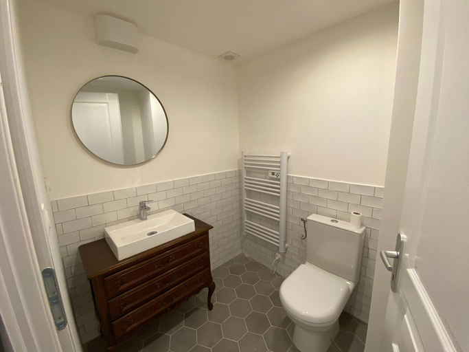 Bathroom 5, Charming and Comfortable Holiday Home in Melay, Haute-Marne