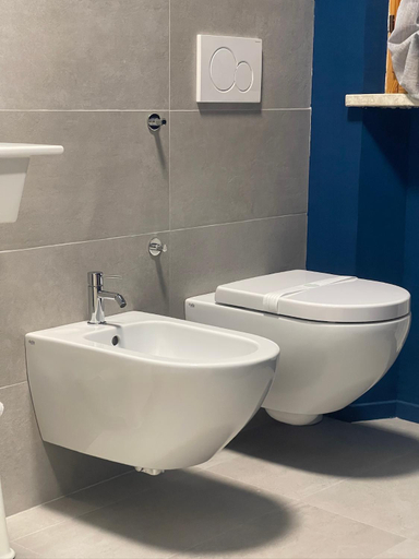 Bathroom 3, B&B IL QUADRIFOGLIO, Ancona