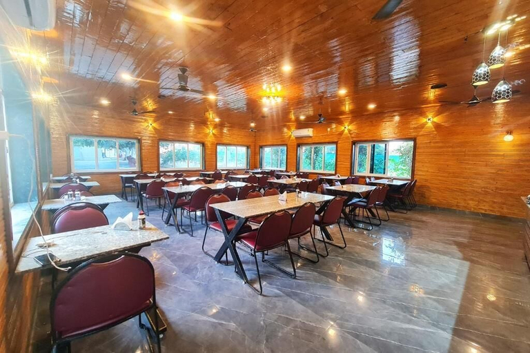 Dining, The Crystal Woods Resort, Junagadh