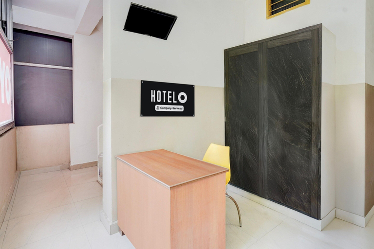 Reception 5, Deluxe BV Stayz, Thiruvallur