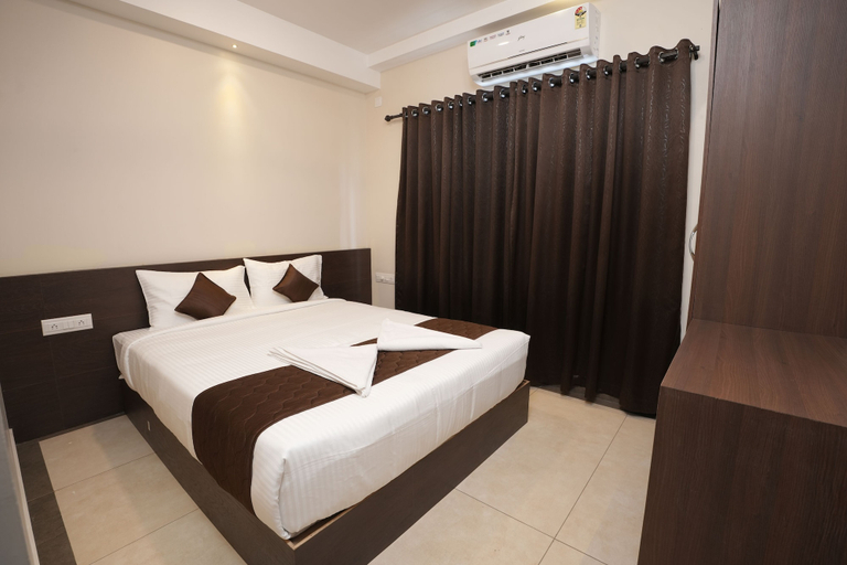 Room 5, Krishna Royal Club, Thrissur